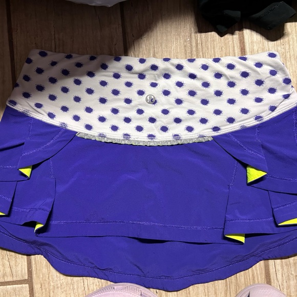 Lululemon athletica skirt purple size 4 - Picture 2 of 4